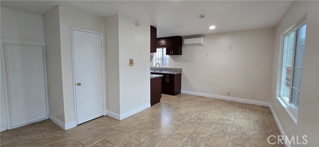 MLS #PW25062738 image #6