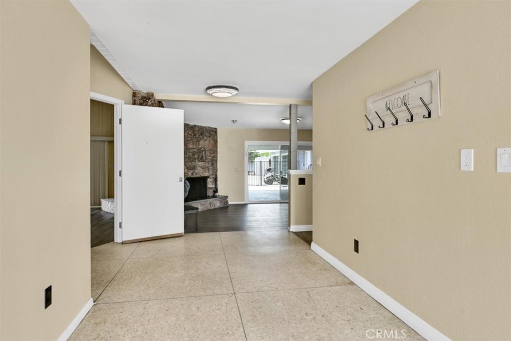 MLS #PW25064562 image #1