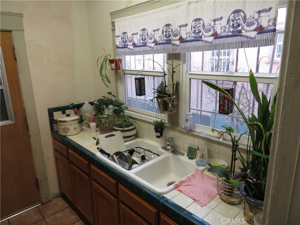 MLS #PW25073359 image #4