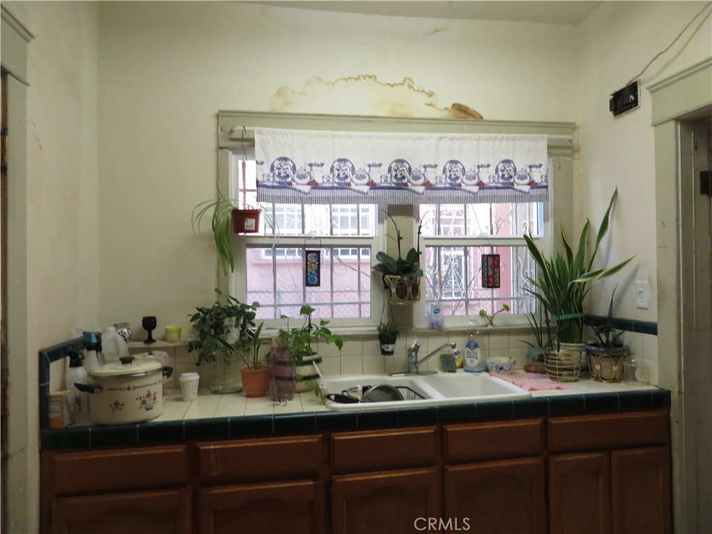 MLS #PW25073359 image #6