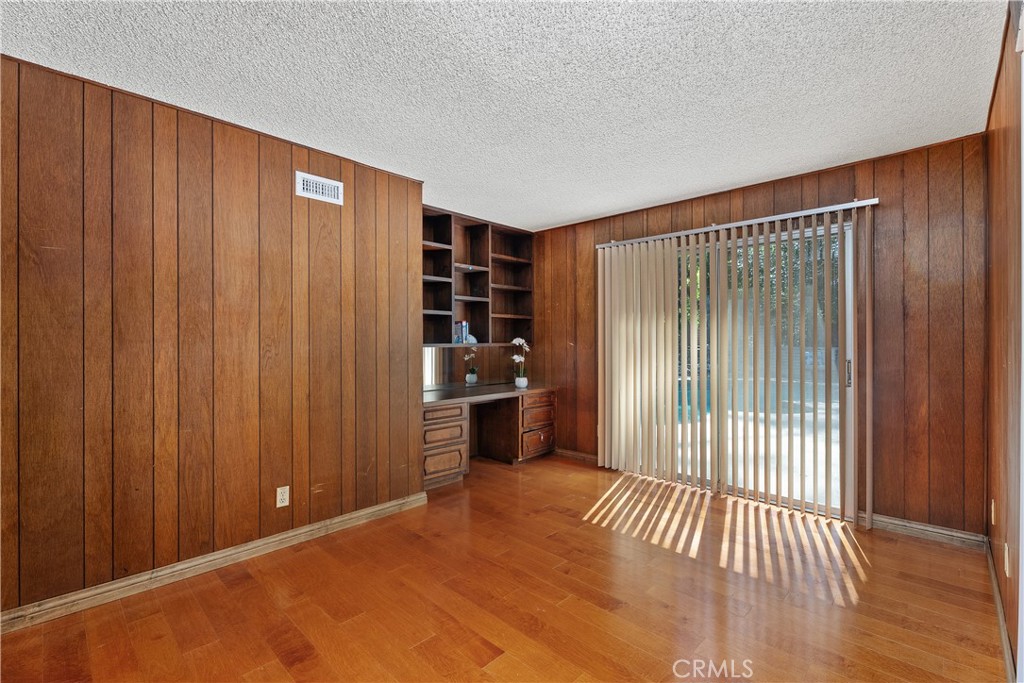 MLS #PW25074825 image #11