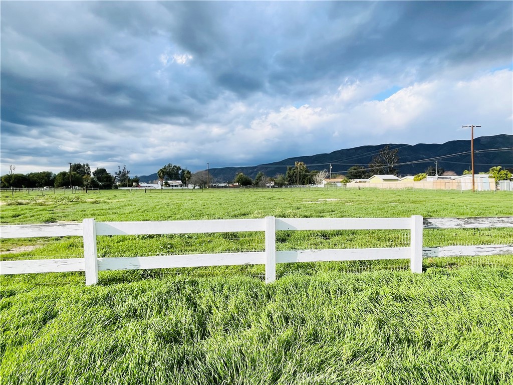 MLS #PW25074897 image #1