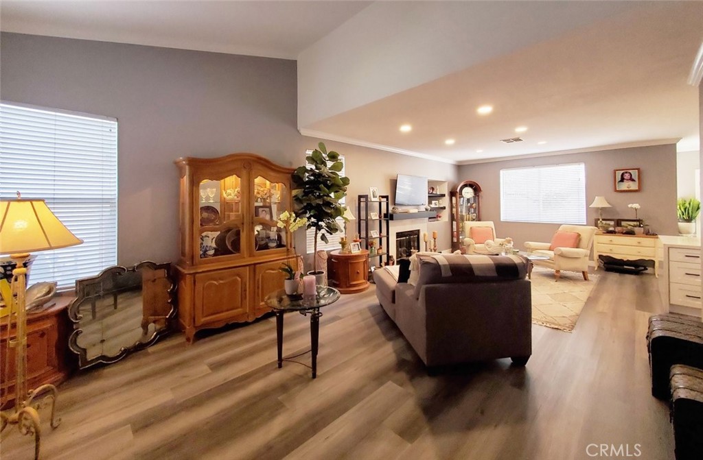 MLS #PW25075168 image #2