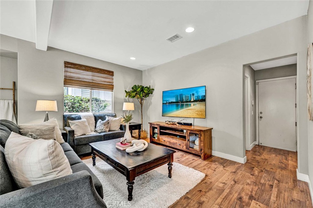 MLS #PW25077047 image #10