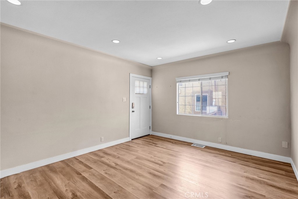 MLS #PW25080252 image #28