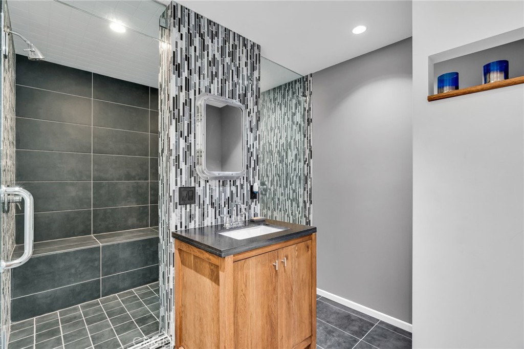 MLS #PW25080648 image #32