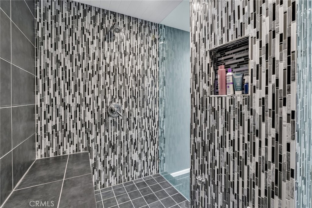 MLS #PW25080648 image #33