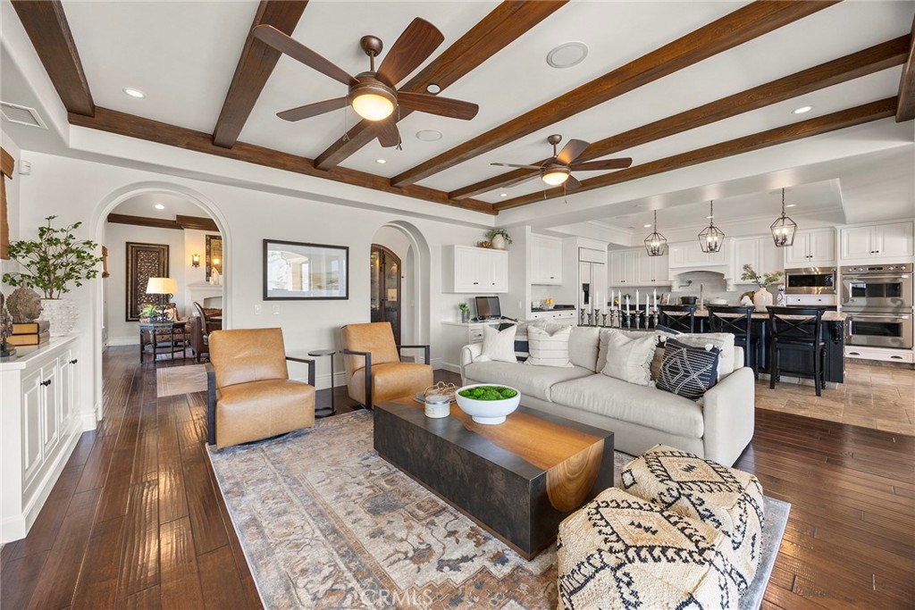 MLS #PW25082659 image #1