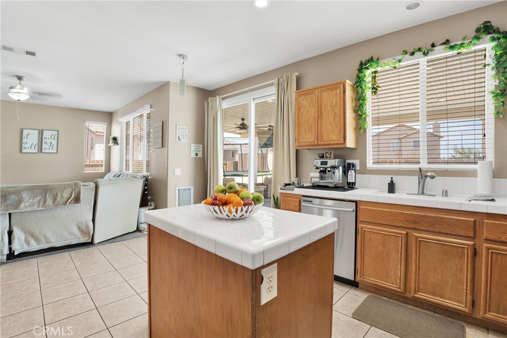 MLS #PW25082740 image #15