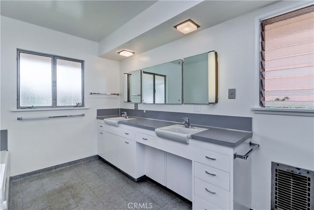 MLS #PW25096056 image #34