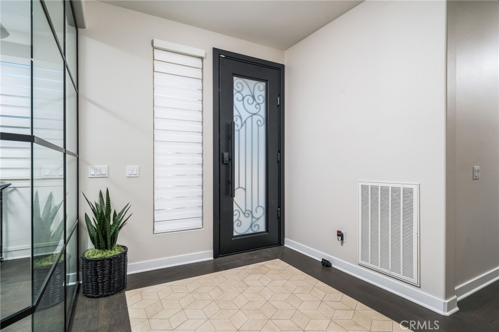 MLS #PW25099698 image #31