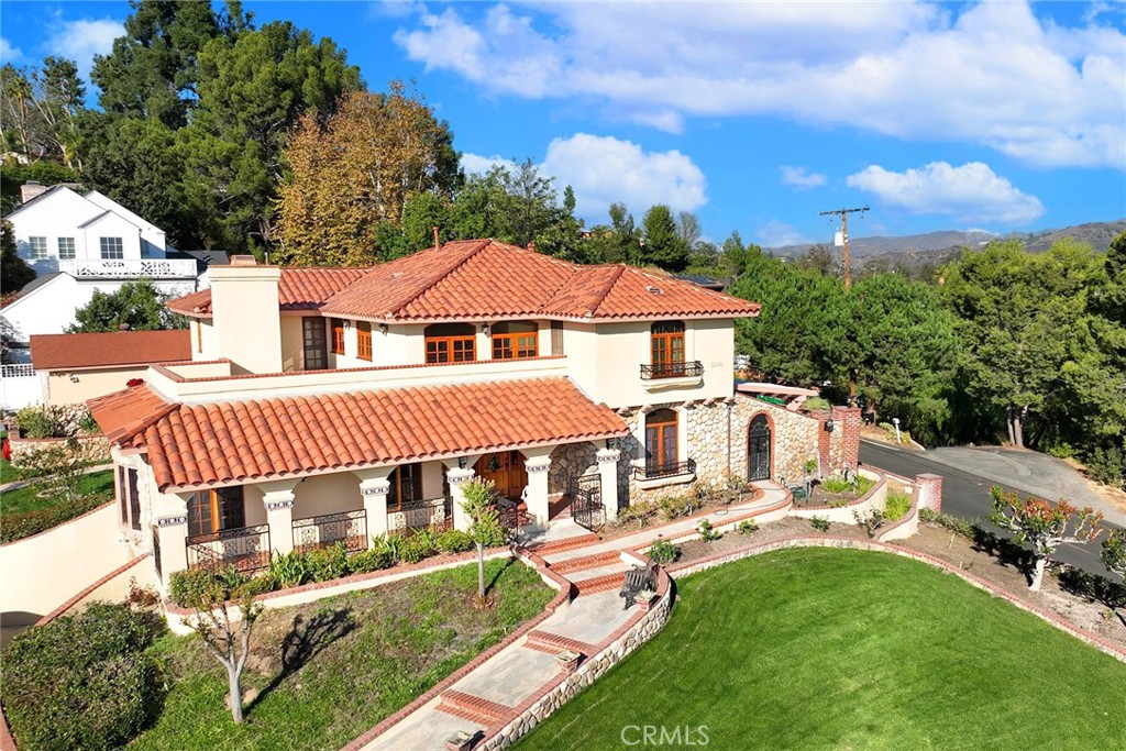 MLS #PW25101030 image #1