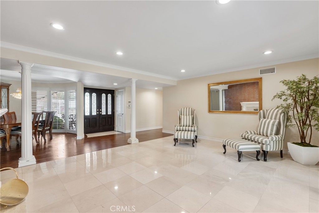 MLS #PW25102928 image #6