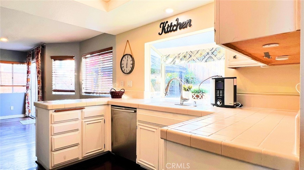 MLS #PW25104386 image #11