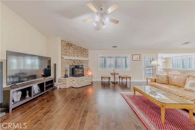 MLS #PW25104493 image #15