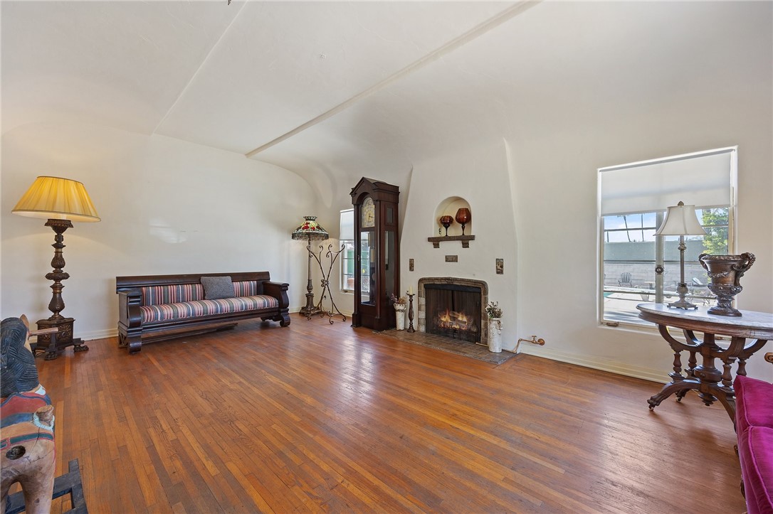 MLS #PW25105663 image #4