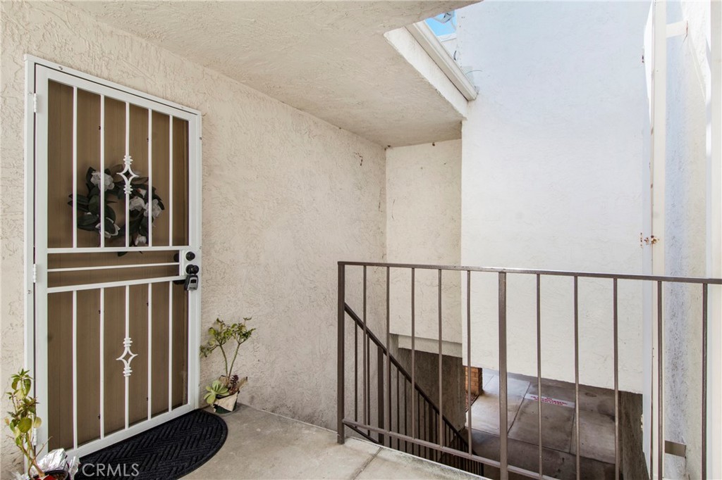 MLS #PW25110842 image #1