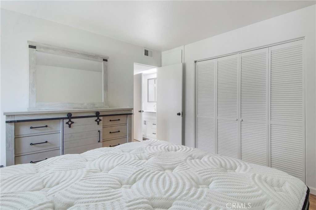 MLS #PW25110842 image #12