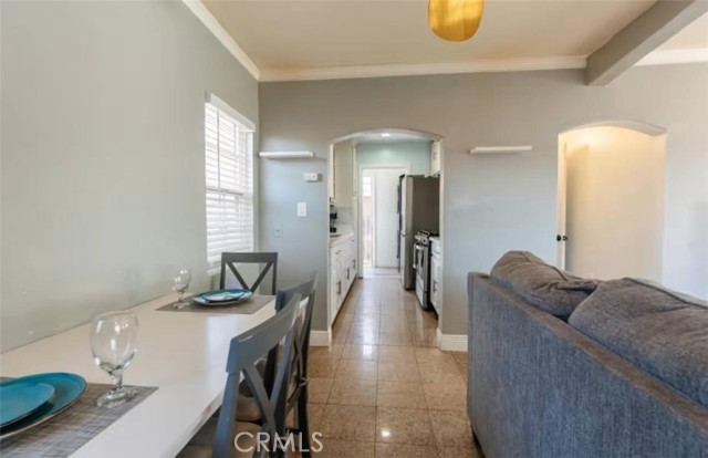 MLS #PW25112501 image #2