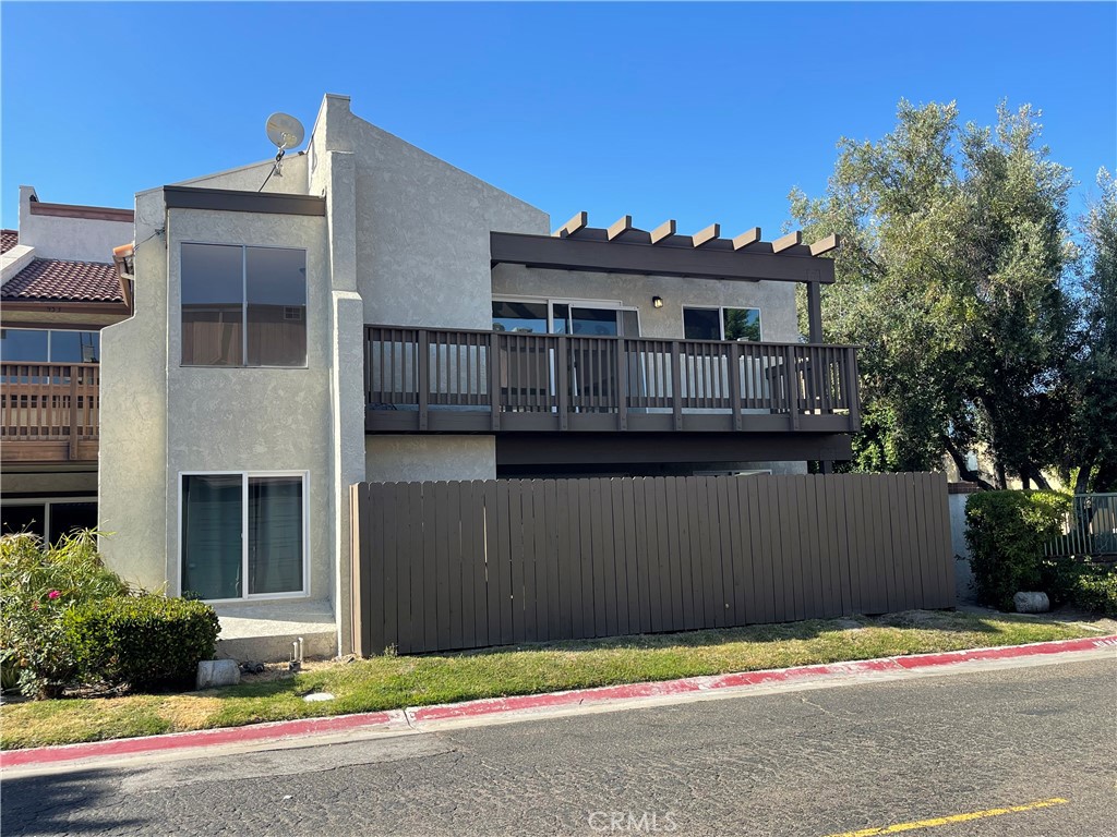 MLS #PW25112817 image #1