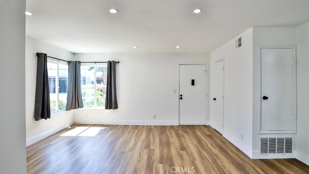 MLS #PW25112817 image #10