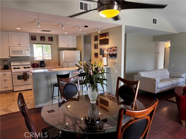 MLS #PW25114296 image #5