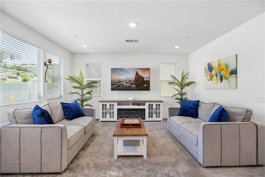 MLS #PW25115165 image #14