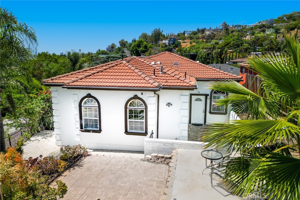 MLS #PW25115916 image #1