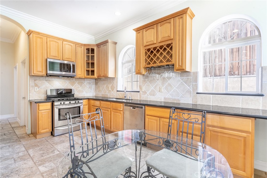 MLS #PW25115916 image #14