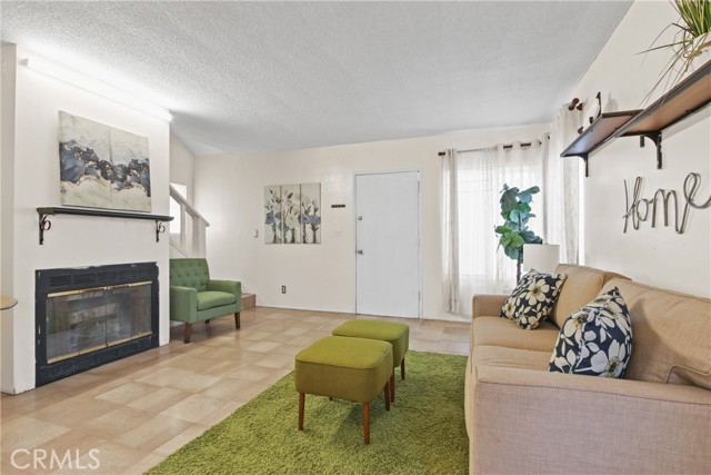 MLS #PW25116786 image #4