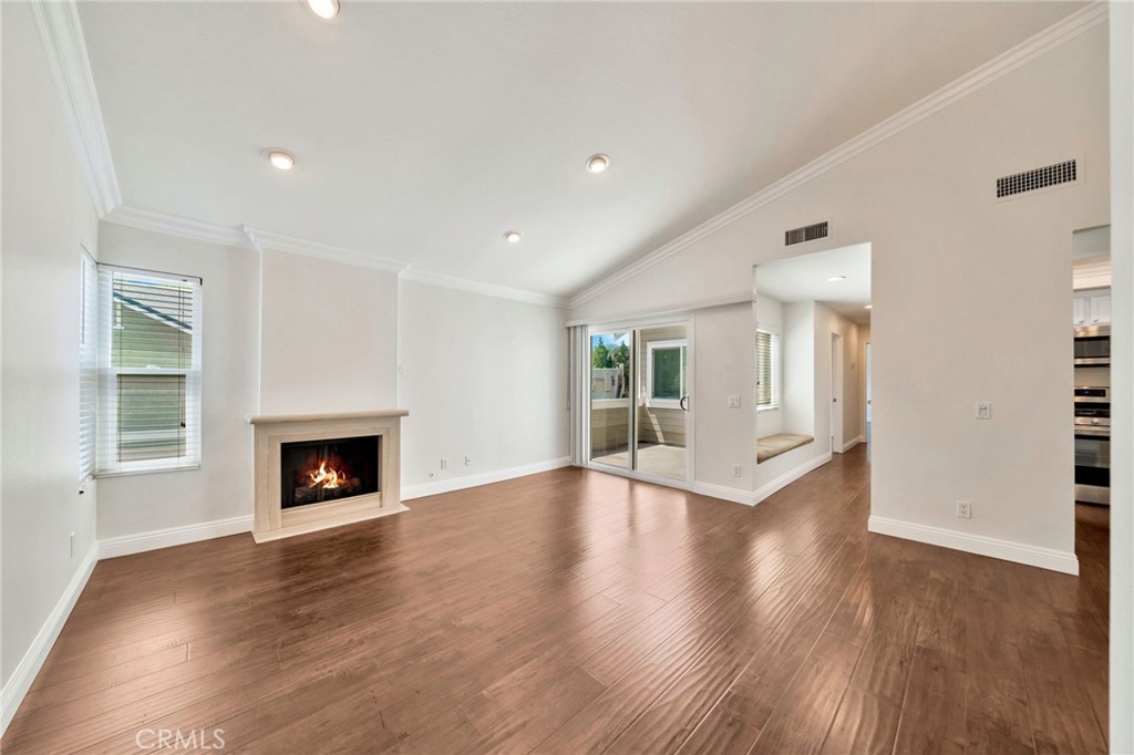 MLS #PW25118333 image #1