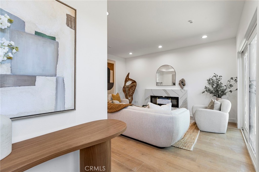 MLS #PW25118625 image #1