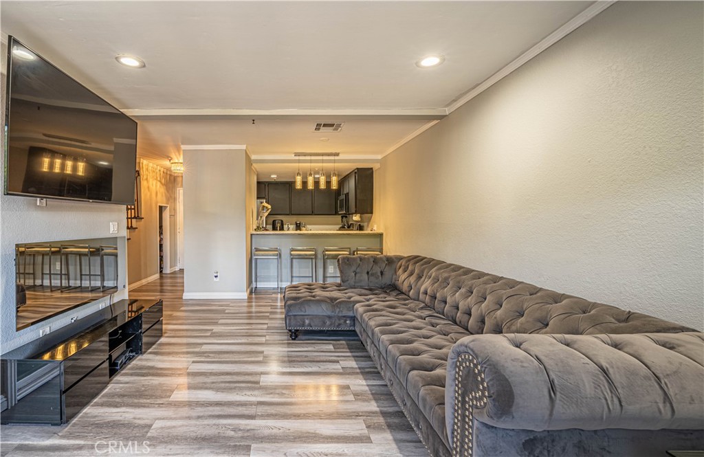 MLS #PW25120286 image #8