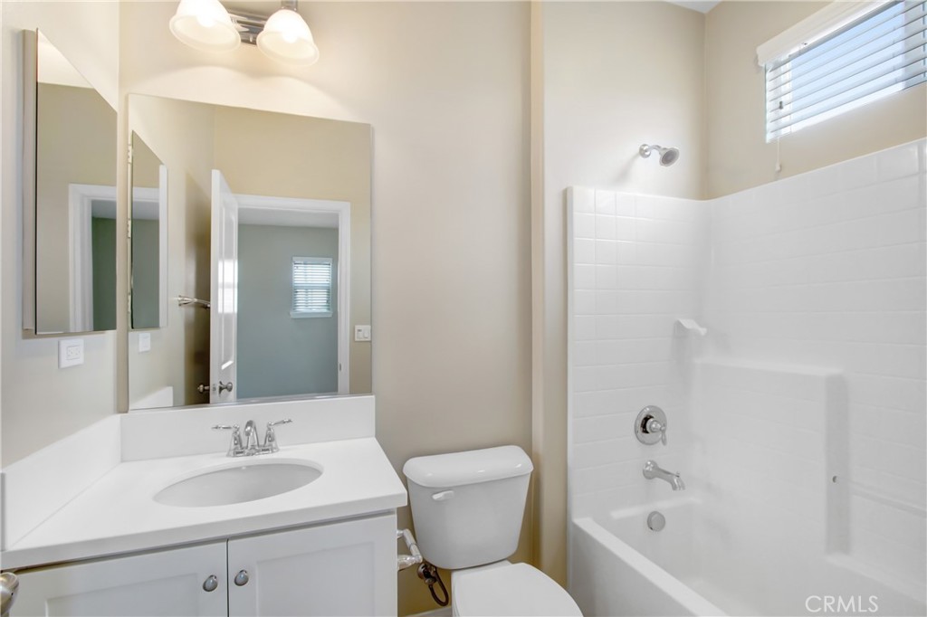 MLS #PW25120345 image #21