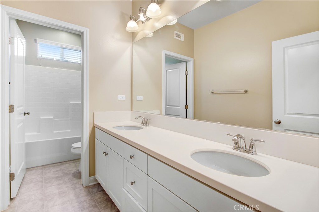 MLS #PW25120345 image #39