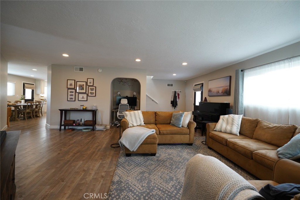 MLS #PW25120858 image #13