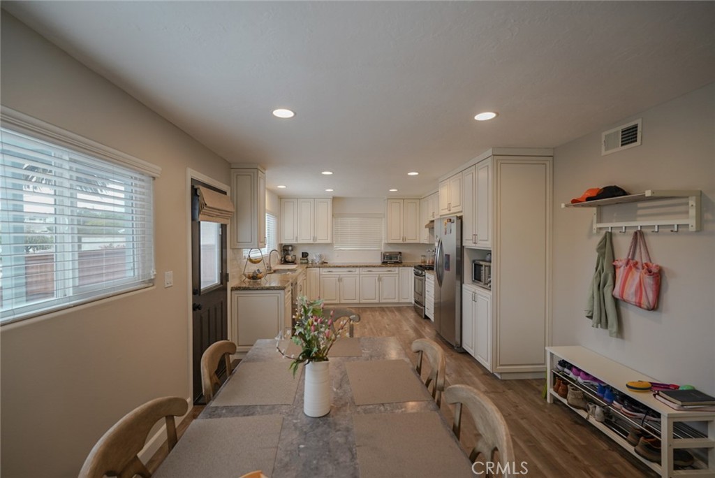 MLS #PW25120858 image #32