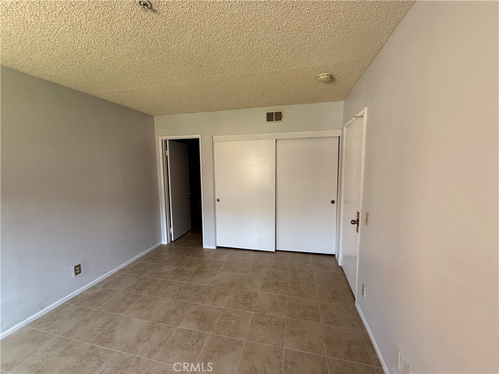 MLS #PW25121352 image #11