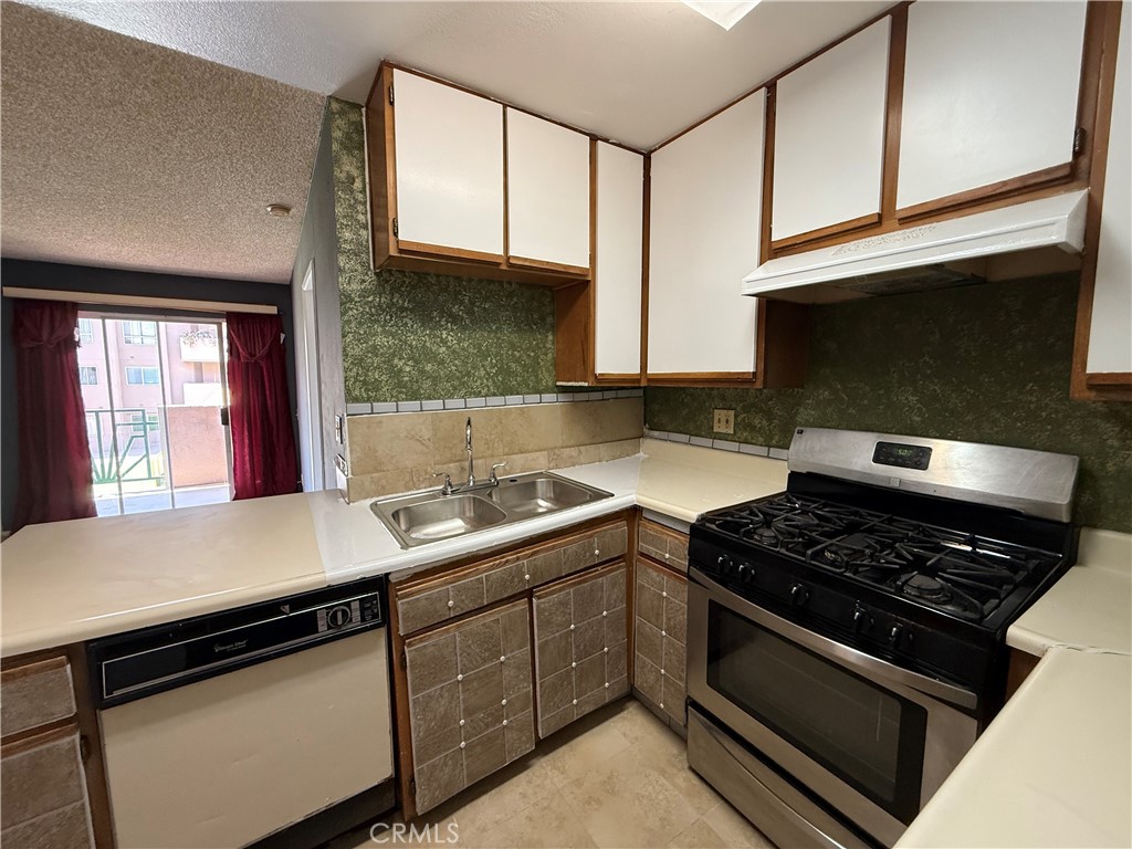 MLS #PW25121352 image #5