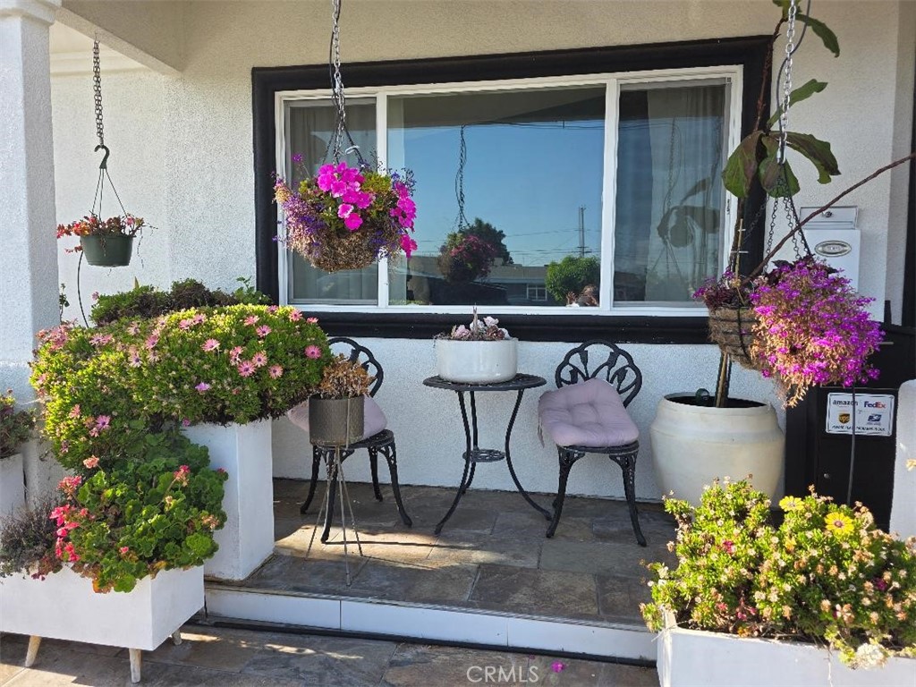 MLS #PW25121605 image #1