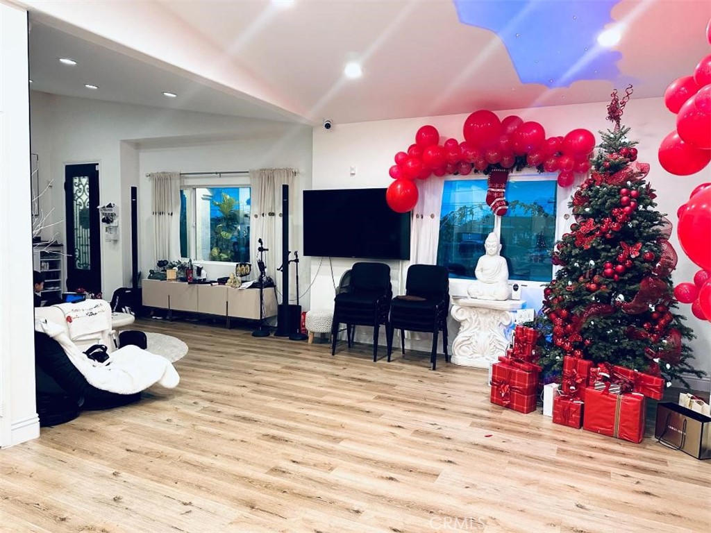 MLS #PW25121605 image #3