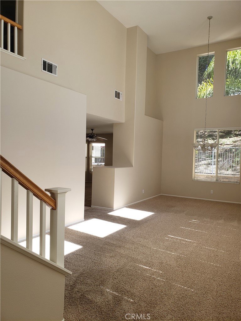 MLS #PW25122649 image #1