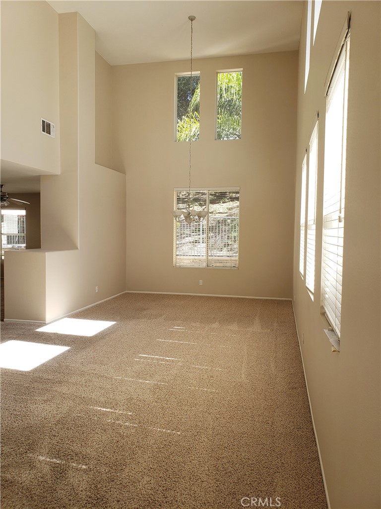 MLS #PW25122649 image #2