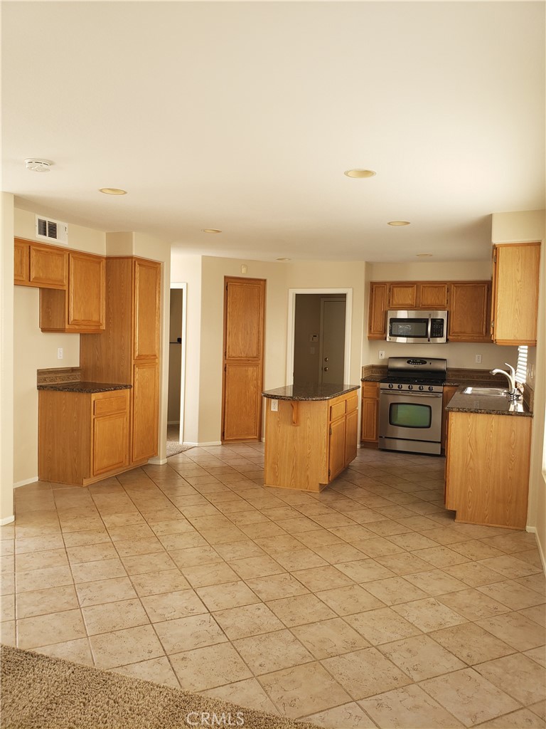 MLS #PW25122649 image #4