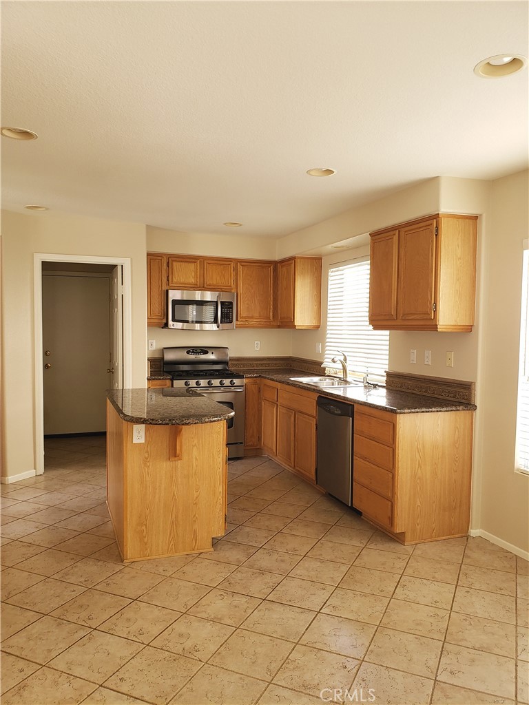 MLS #PW25122649 image #5