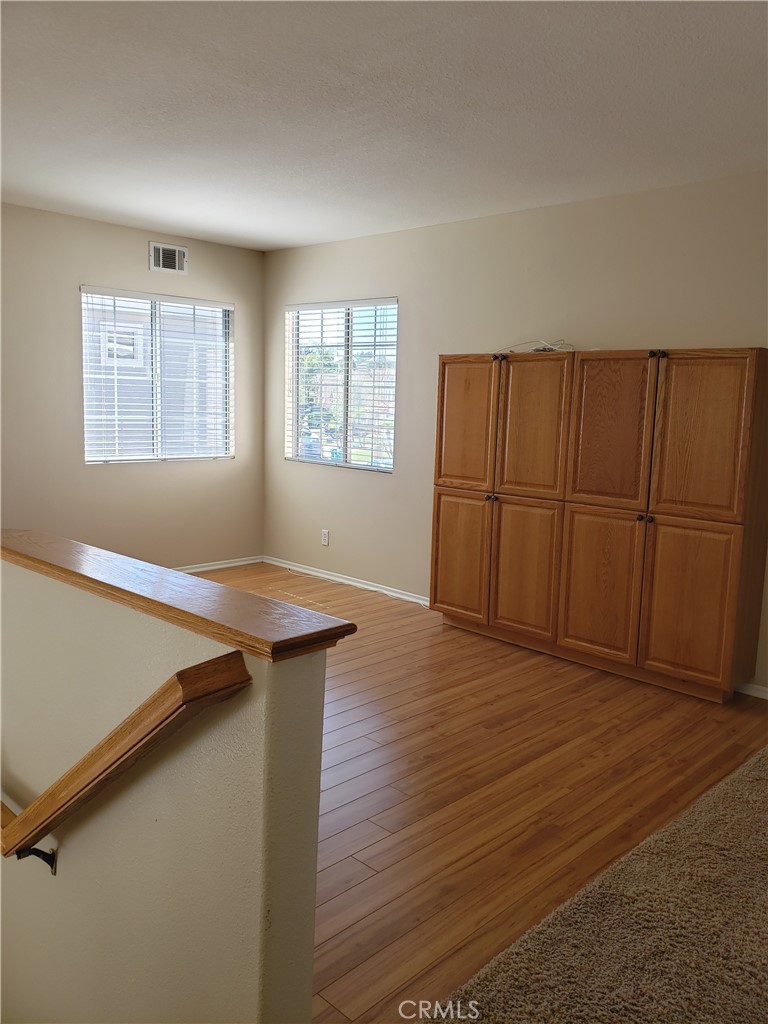 MLS #PW25122649 image #9