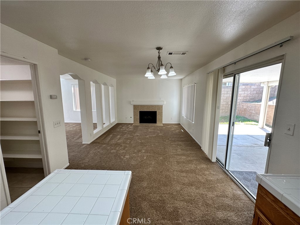 MLS #PW25122820 image #3