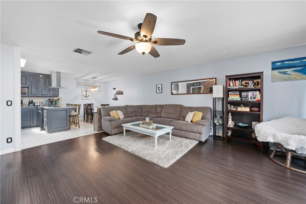 MLS #PW25123355 image #1