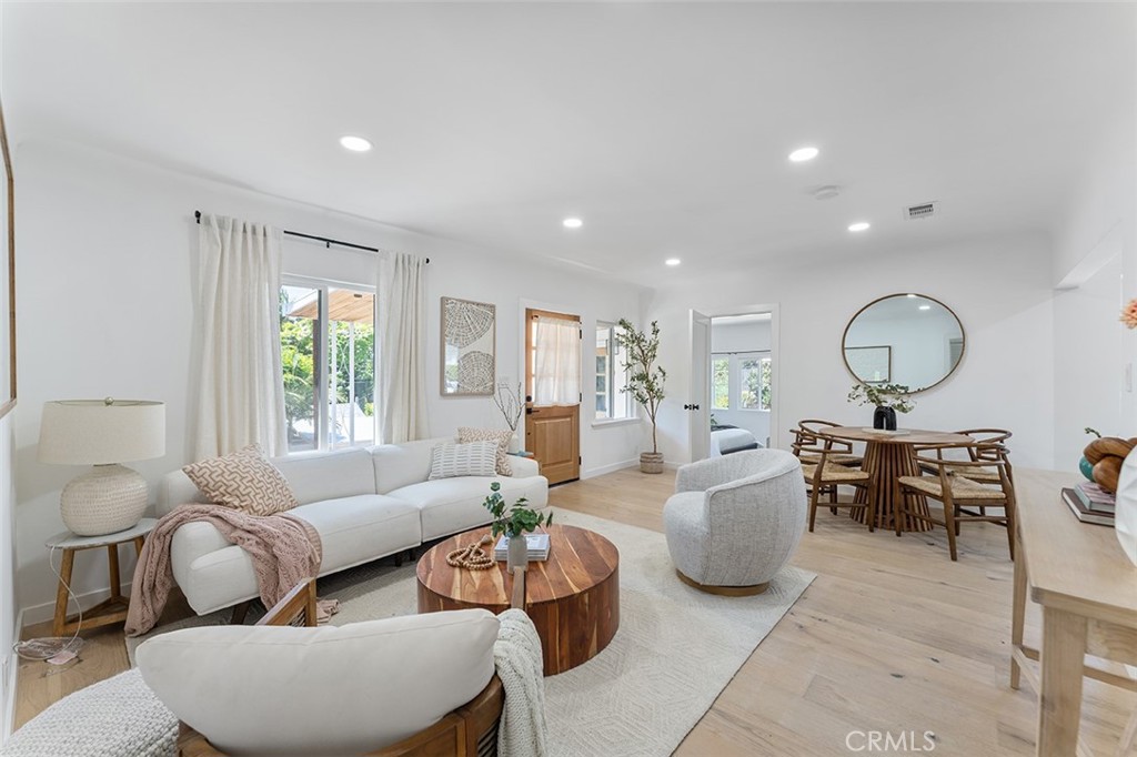 MLS #PW25127057 image #0