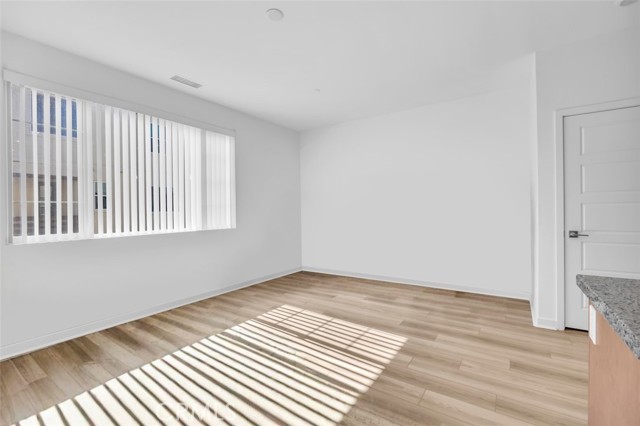 MLS #PW25130578 image #6